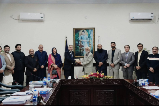 90th meeting of the Syndicate of the Islamia University of Bahawalpur was held