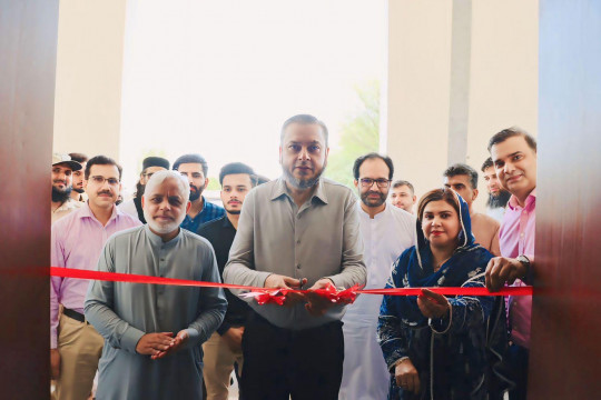 VC Prof. Dr. Muhammad Kamran inaugurates Centre of AI and Digital Skills (CADS) at Baghdad ul Jadeed Campus.