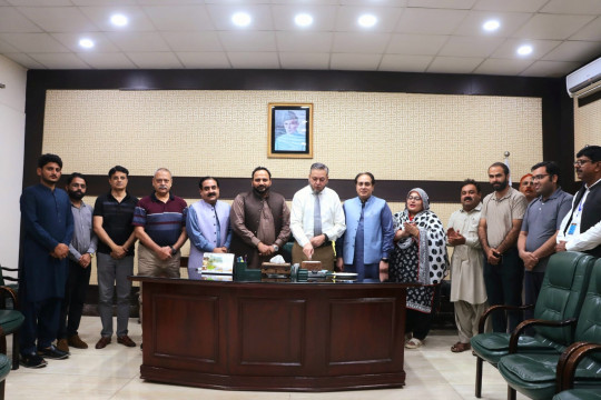 IUB Faculty and Staff felicitated to VC Prof. Dr. Muhammad Kamran for achieving PEC Excellence Award 2023