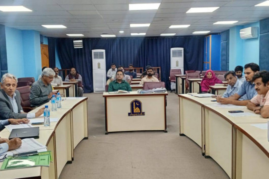 IUB Undertakes Comprehensive Self-Review of Postgraduate Programs in Line with HEC Standards