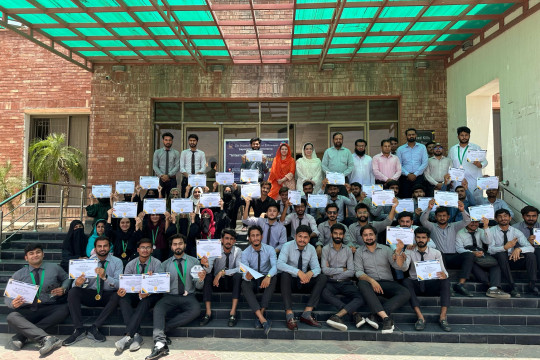 Celebrating innovation and excellence at the "International Business Project Display" at Department of Commerce