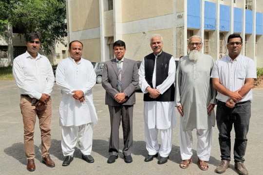 IUB organized an intellectually stimulating session under its prestigious Institutional Seminar Series.