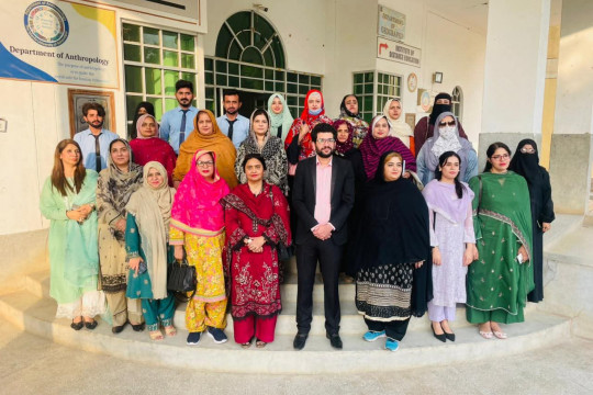 DAY 02: IUB and SBP organized a two-day Women-Focused SME awareness workshop under the Empowering Her campaign.