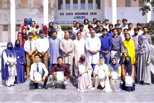 IUB organized an Undergraduate Talk—Episode 4 with the theme “Artificial Intelligence in Physics.”