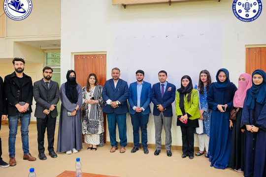 Training session titled "Learn the Art of Public Speaking" at the Islamia University of Bahawalpur