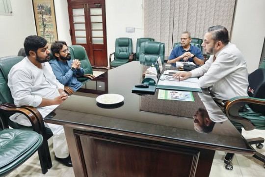 Political and social activist Mr. Usama Majeed Channar met with VC Prof. Dr. Muhammad Kamran.