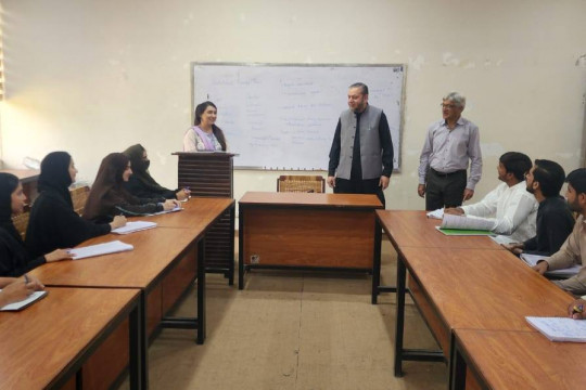Vice Chancellor Prof. Dr. Muhammad Kamran paid a visit to the Department of English Literature.