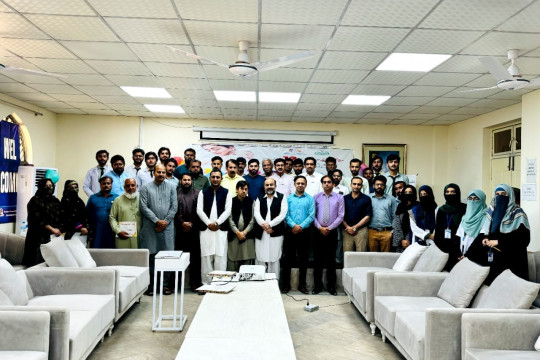 Seminar titled “World Immunization Week” at IUB Bahawalnagar Campus