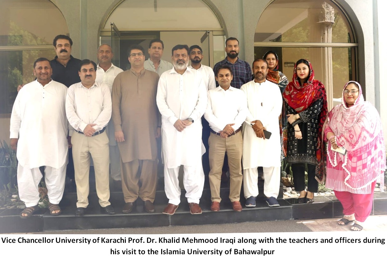 Vice Chancellor University of Karachi Prof. Dr. Khalid Mehmood Iraqi visited the IUB along with a delegation