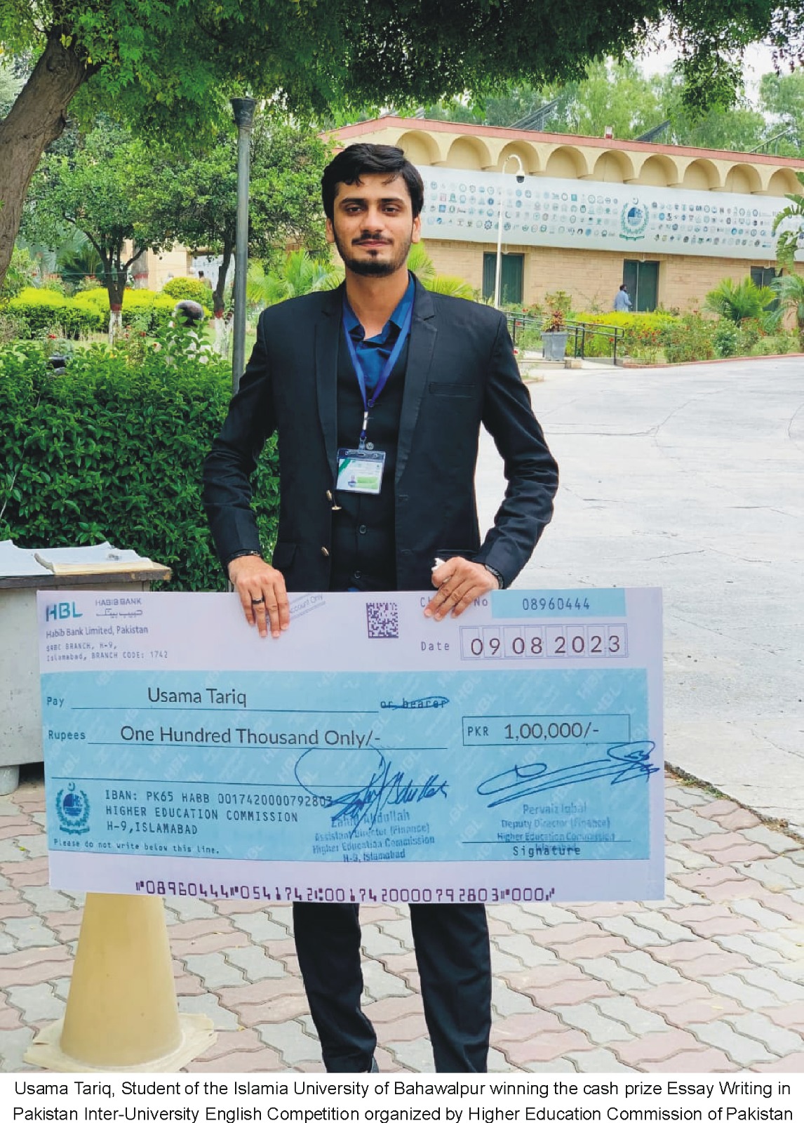 IUB student Mr. Usama Tariq won the fifth position in Essay Writing in Pakistan Inter-University English Competition
