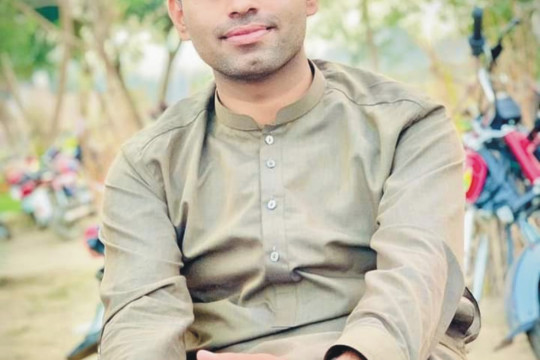 Mujahid Hussain, an IUB student, has won a fully funded scholarship for his Ph.D. in Pavia, Italy