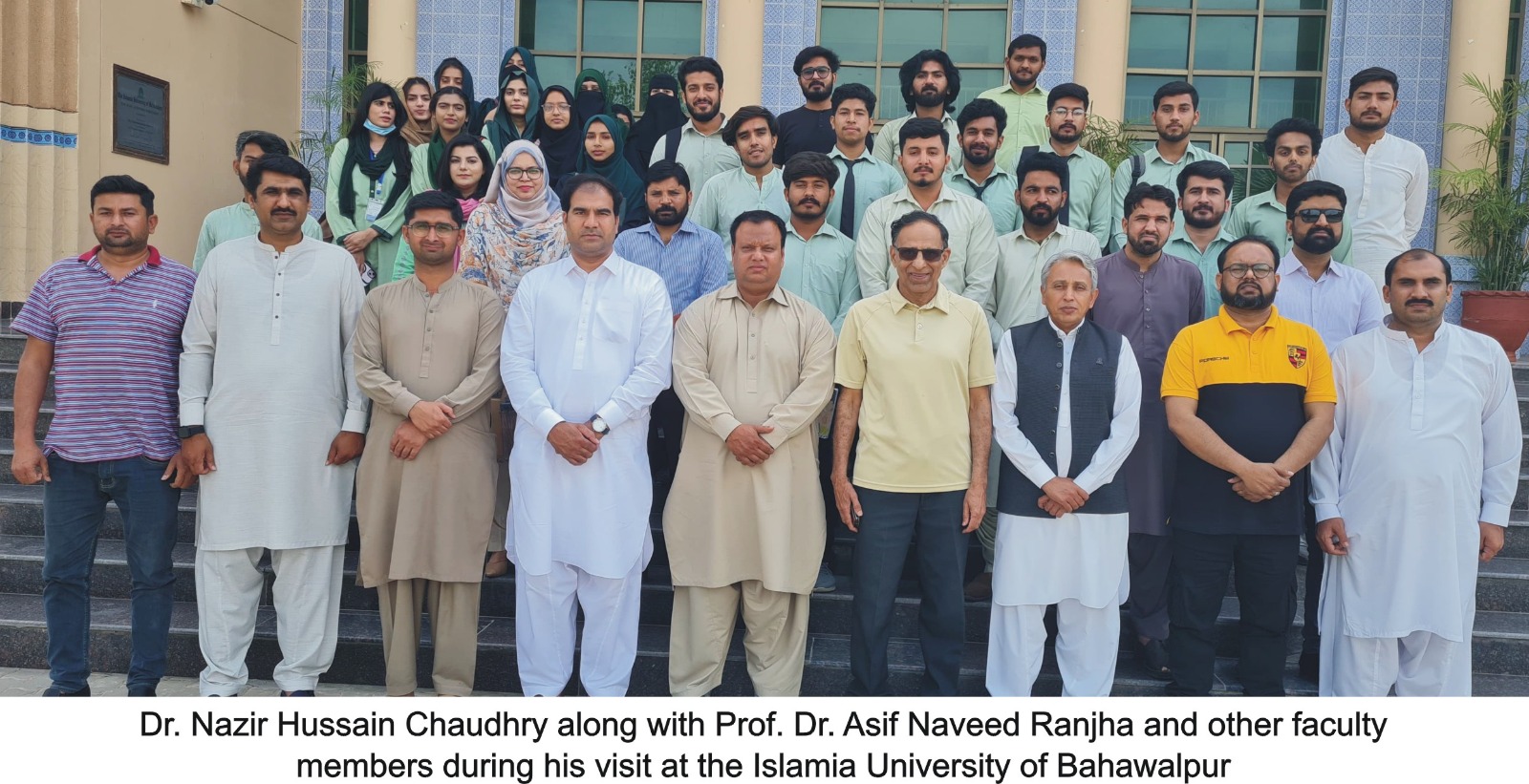 Dr. Nazir Hussain Chaudhry, a social worker, psychotherapist and life coach from Canada visited the IUB