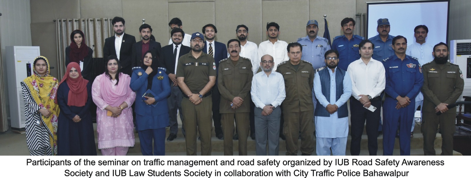 IUB in collaboration with City Traffic Police organized a seminar to highlight the important role of traffic management