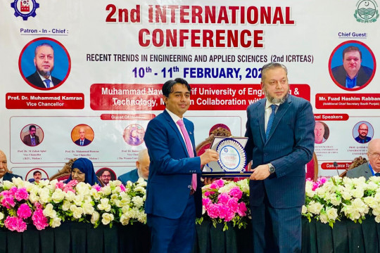 Dr. Azhar Hussain participated as the national keynote speaker at the international conference held at MNS UET Multan