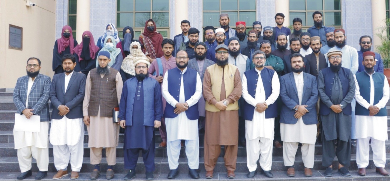 One-day training sessions on Modern Research Methods in Fiqh and Usul al-Fiqh organized at IUB