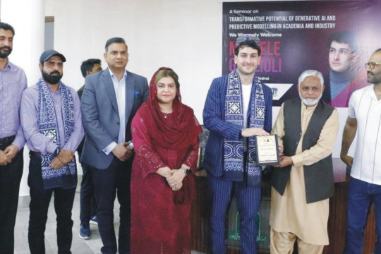 Seminar on “The Transformative Potential of Generative AI and Predictive Models in Academia and Industry" held at IUB