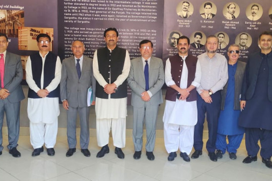 Vice Chancellor Prof. Dr. Muhammad Kamran visited the University of Sargodha.