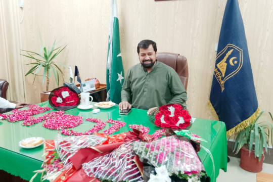 Dr. Muhammad Sohail Sharif assume charge as Director IUB Rahim Yar Khan Campus.