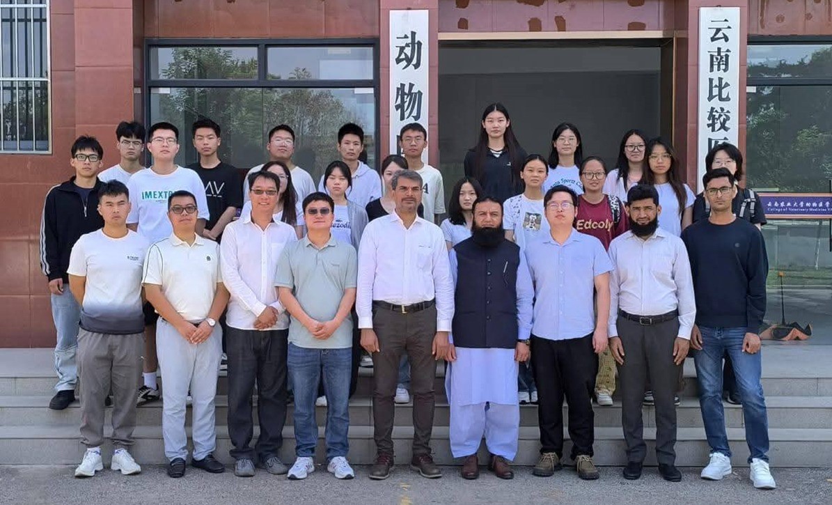Dr. Khalid Mehmood from IUB participated in the third International Agrobiodiversity Congress in China.