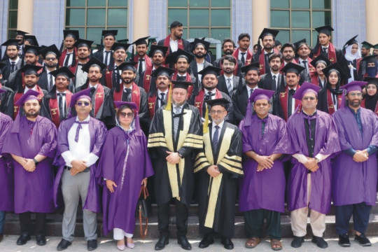 For LLB 5-year and LLM 2-year passing-out students, the Islamia University of Bahawalpur hosted a graduation ceremony.