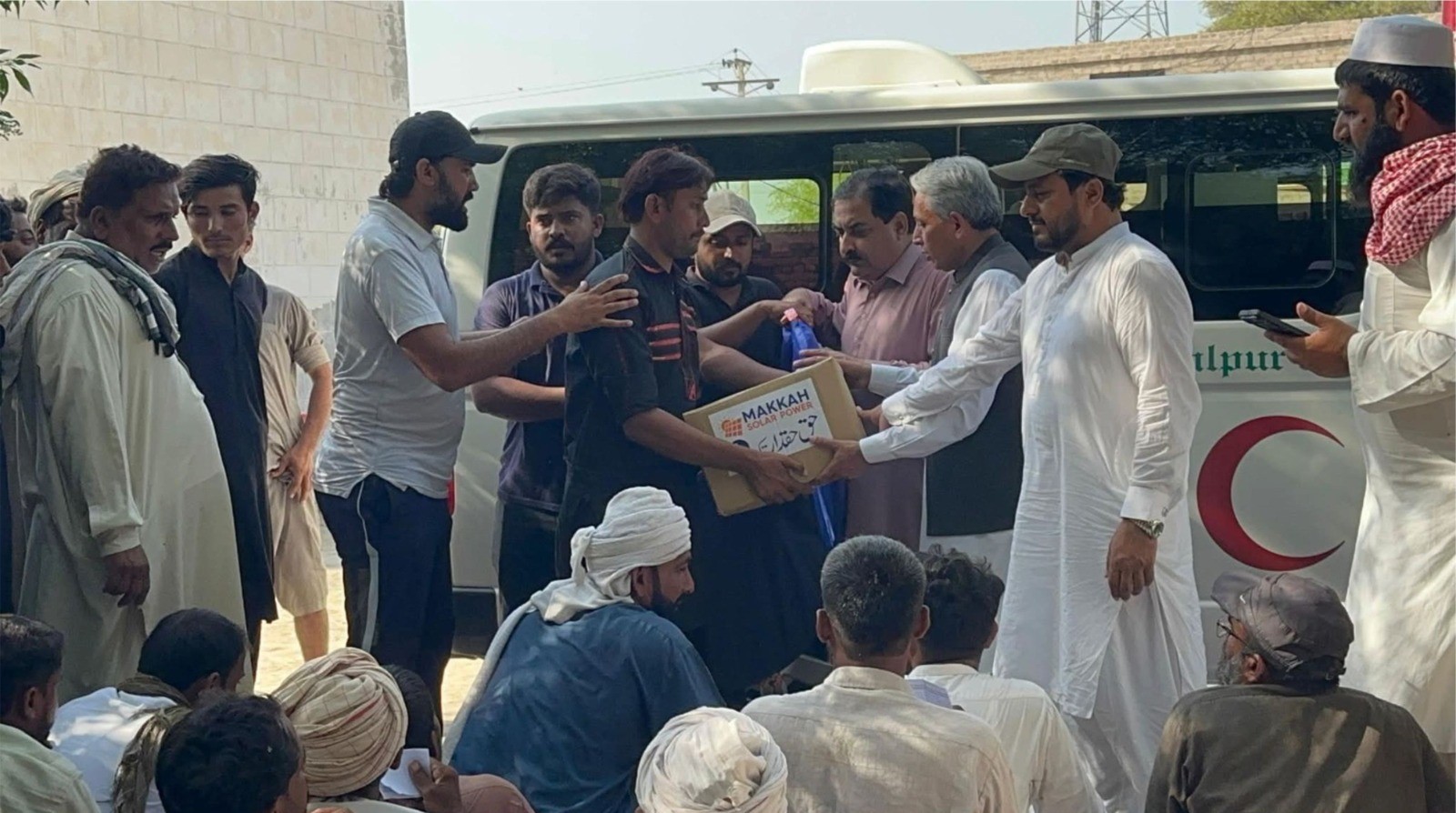 In Jalalpur Pirwala Tehsil, relief supplies were distributed by the IUB Flood Relief Cell.