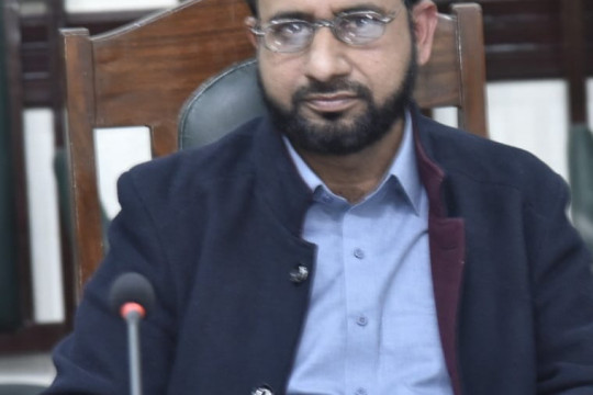 Islamia University of Bahawalpur's deputy treasurer, Tahir Mahmood, passed away.