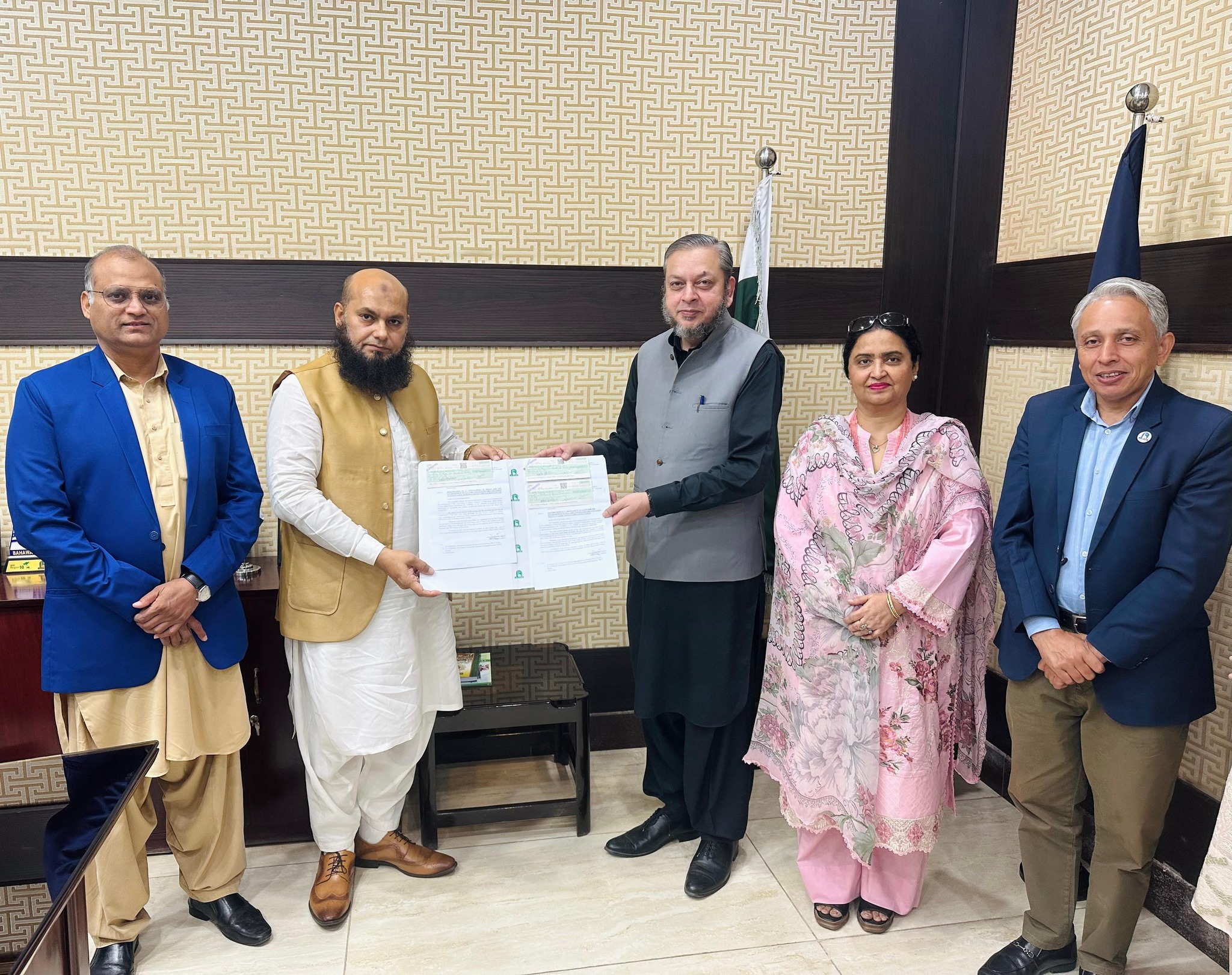 580570240_1247641300737478_7213873336958547196_n