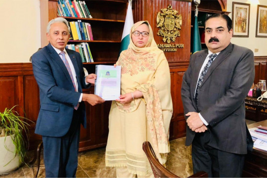 IUB is playing a significant role in the social and economic development of the region.” — Commissioner Bahawalpur