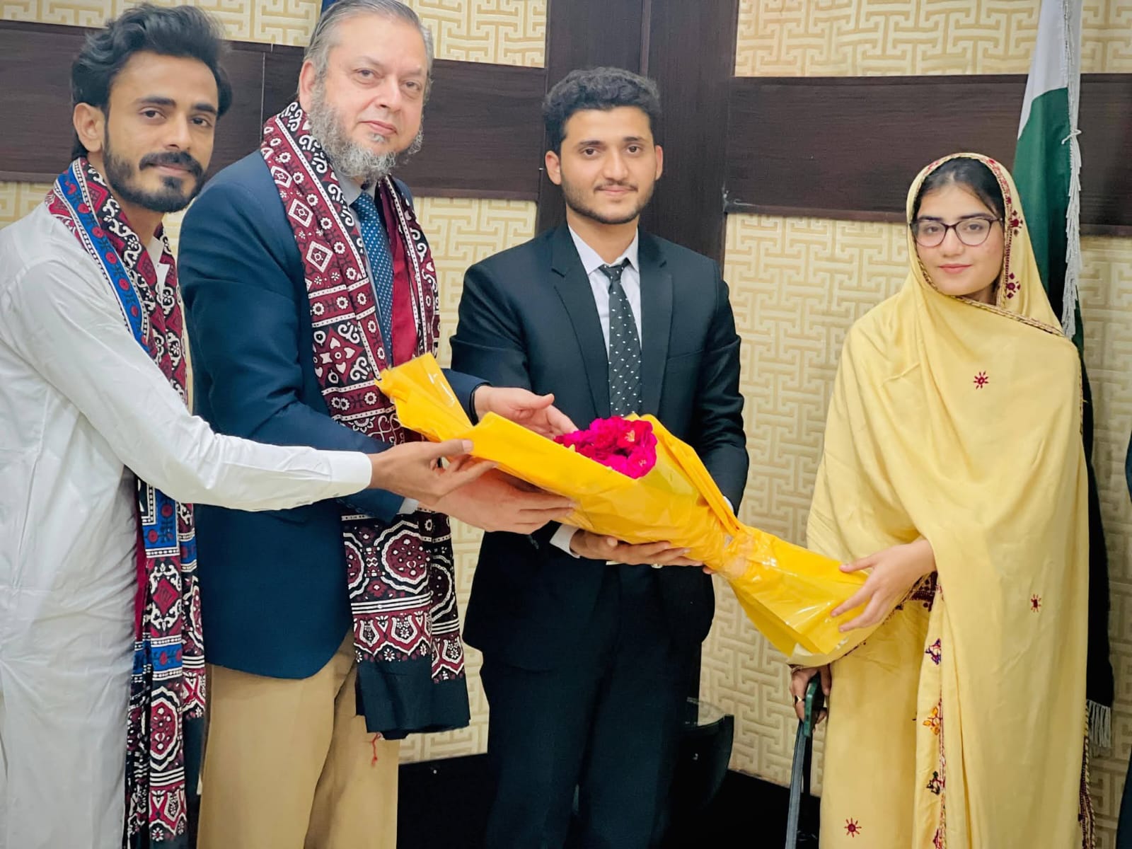IUB students who belong to Sindh province met with Vice Chancellor Prof. Dr. Muhammad Kamran.