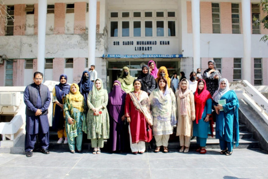 IUB and Alnoor Foundation organized a seminar titled Women and Ramzan at Sir Sadiq Muhammad Khan Library, IUB