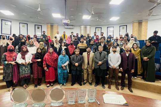 IUB organized a 2-day workshop on “Computational Tools and Research Writing.”