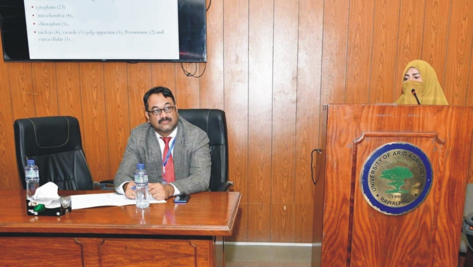 Dr. Mueen Alam Khan, from IUB attended the 2nd International Conference and Expo of Plant Sciences held at Rawalpindi