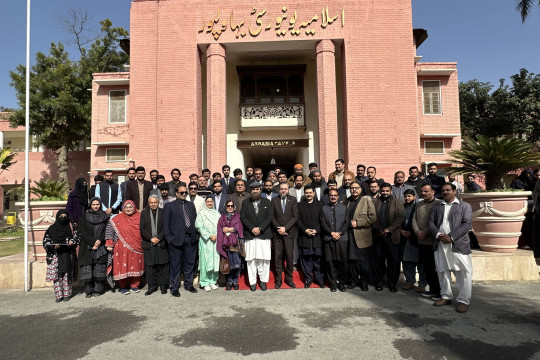 3900 laptops are being distributed among IUB students under Prime Minister Laptop Scheme Phase IV.