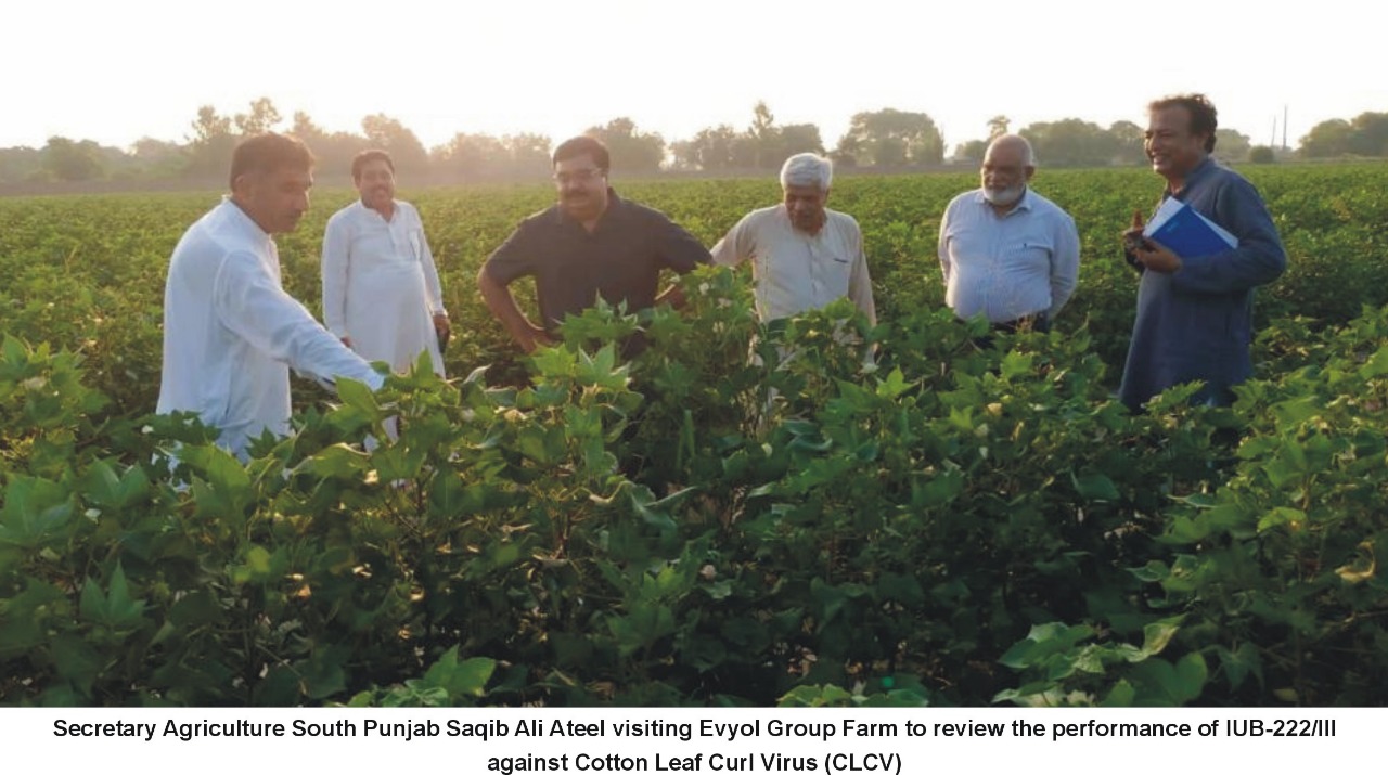 Secretary Agriculture South Punjab Saqib Ali Ateel visited Evyol Group Farm, IUB