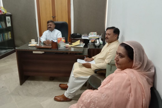 The open defense of three MPhil scholars from the Department of Siraiki was successfully conducted.