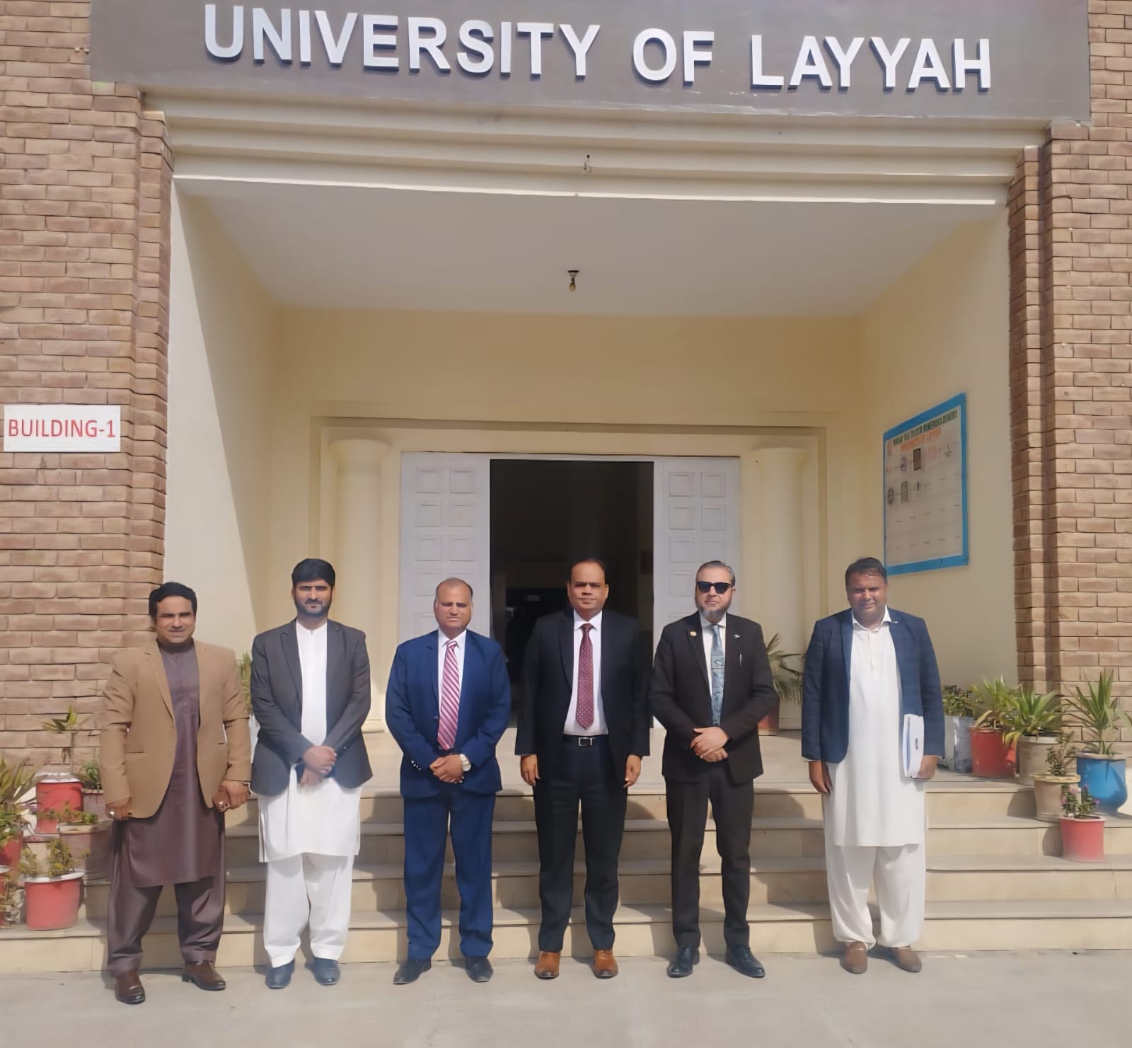 Vice Chancellor Prof. Dr. Muhammad Kamran visited the University of Layyah
