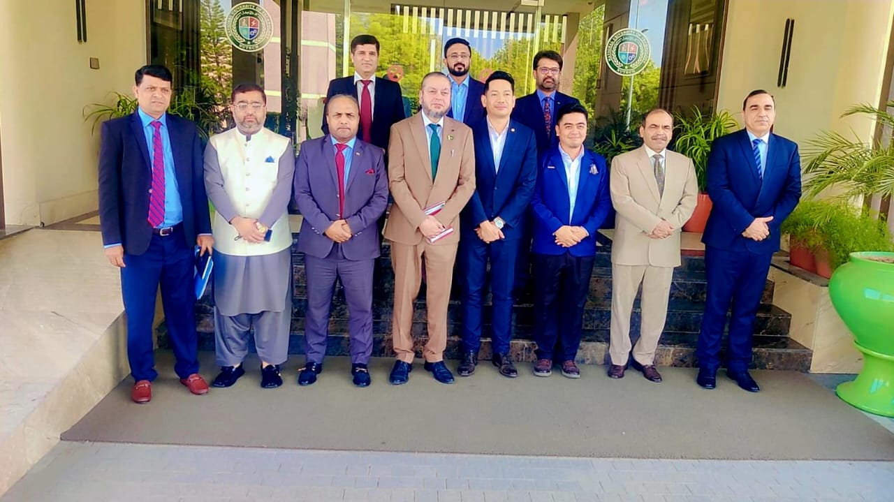 Vice Chancellor Prof. Dr. Muhammad Kamran held important meetings with a high-level Malaysian delegation.