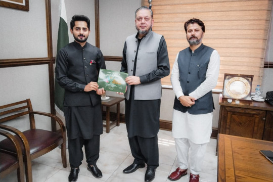 Delegation of Young Peace Development Corps (YPDC x IUB) Meets Worthy Vice Chancellor Prof. Dr. Muhammad Kamran