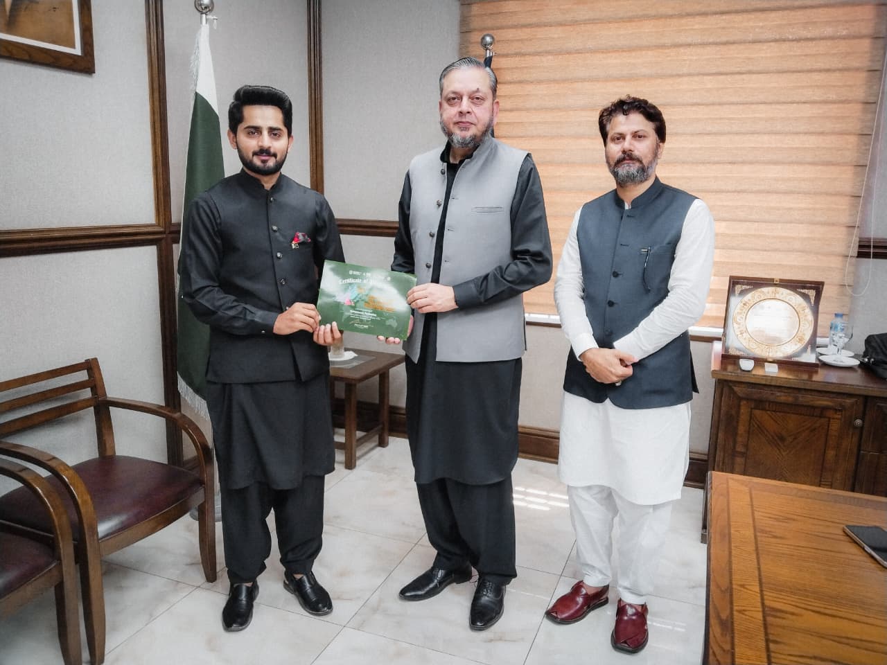 Delegation of Young Peace Development Corps (YPDC x IUB) Meets Worthy Vice Chancellor Prof. Dr. Muhammad Kamran