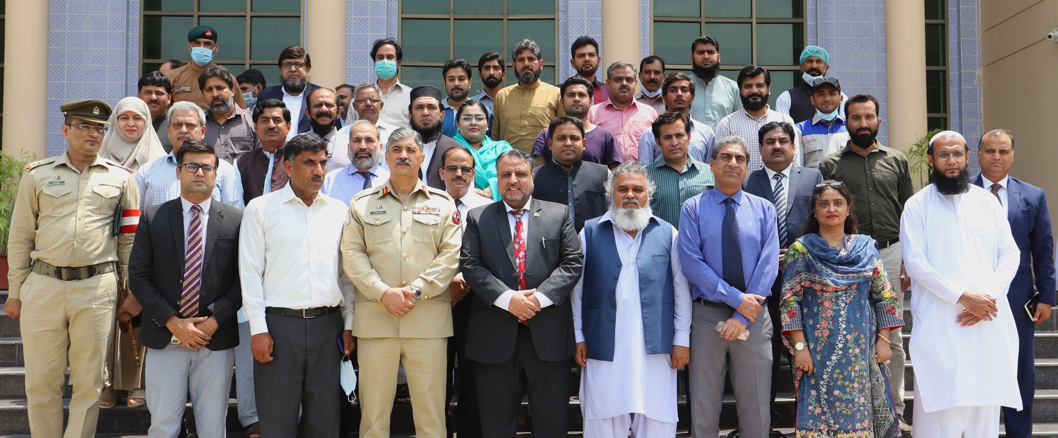 Corps Commander Bahawalpur Visits the Islamia University of Bahawalpur