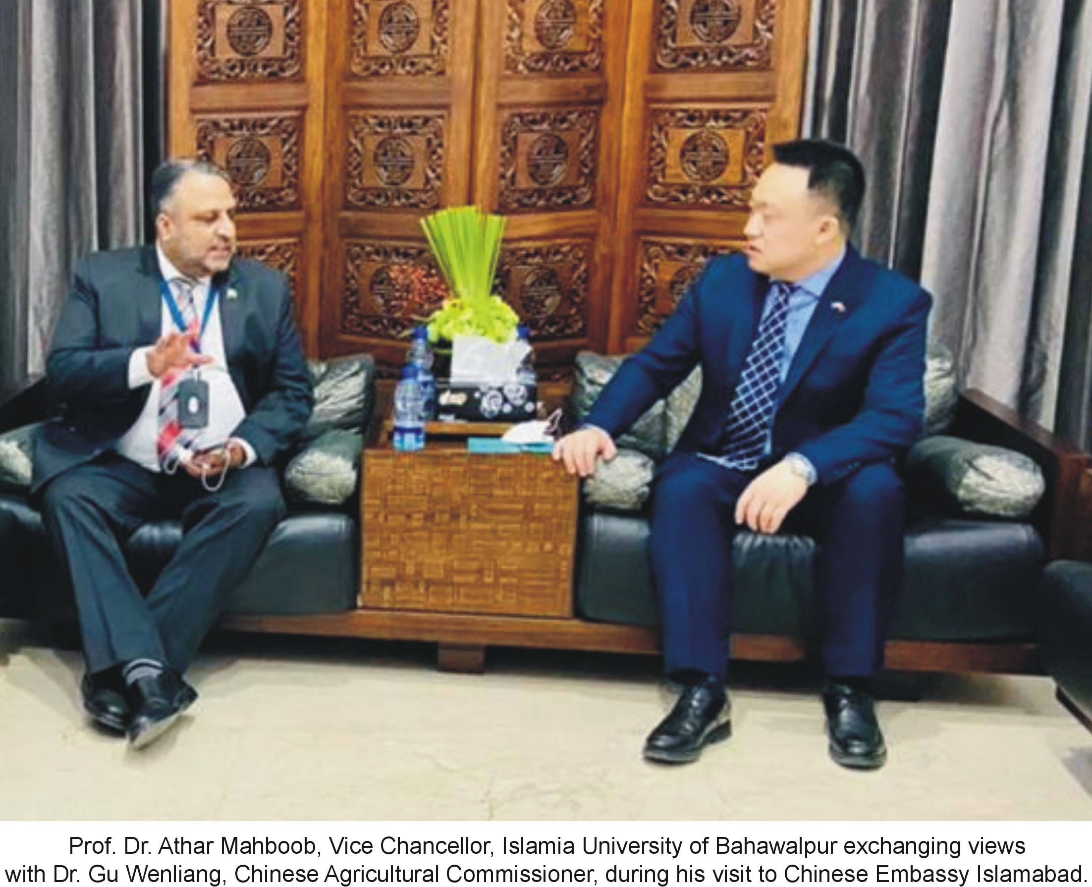 Prof. Dr. Athar Mahboob, Vice Chancellor IUB visited Embassy of People's Republic of China in Islamabad